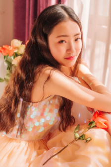 男生的肌肌放在女生的肌肌里面